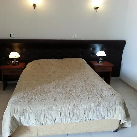 Hotel Bacahan 2*